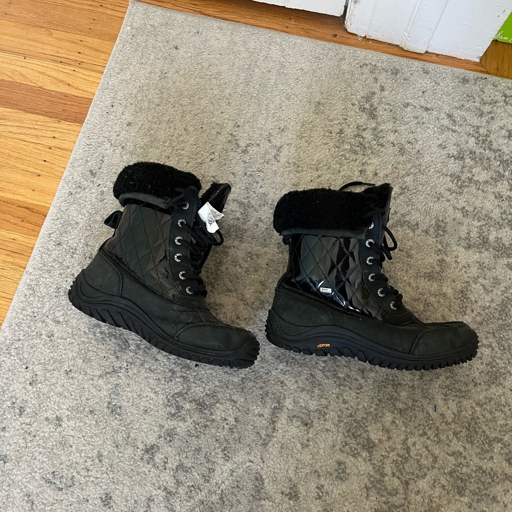 Ugg snow boots